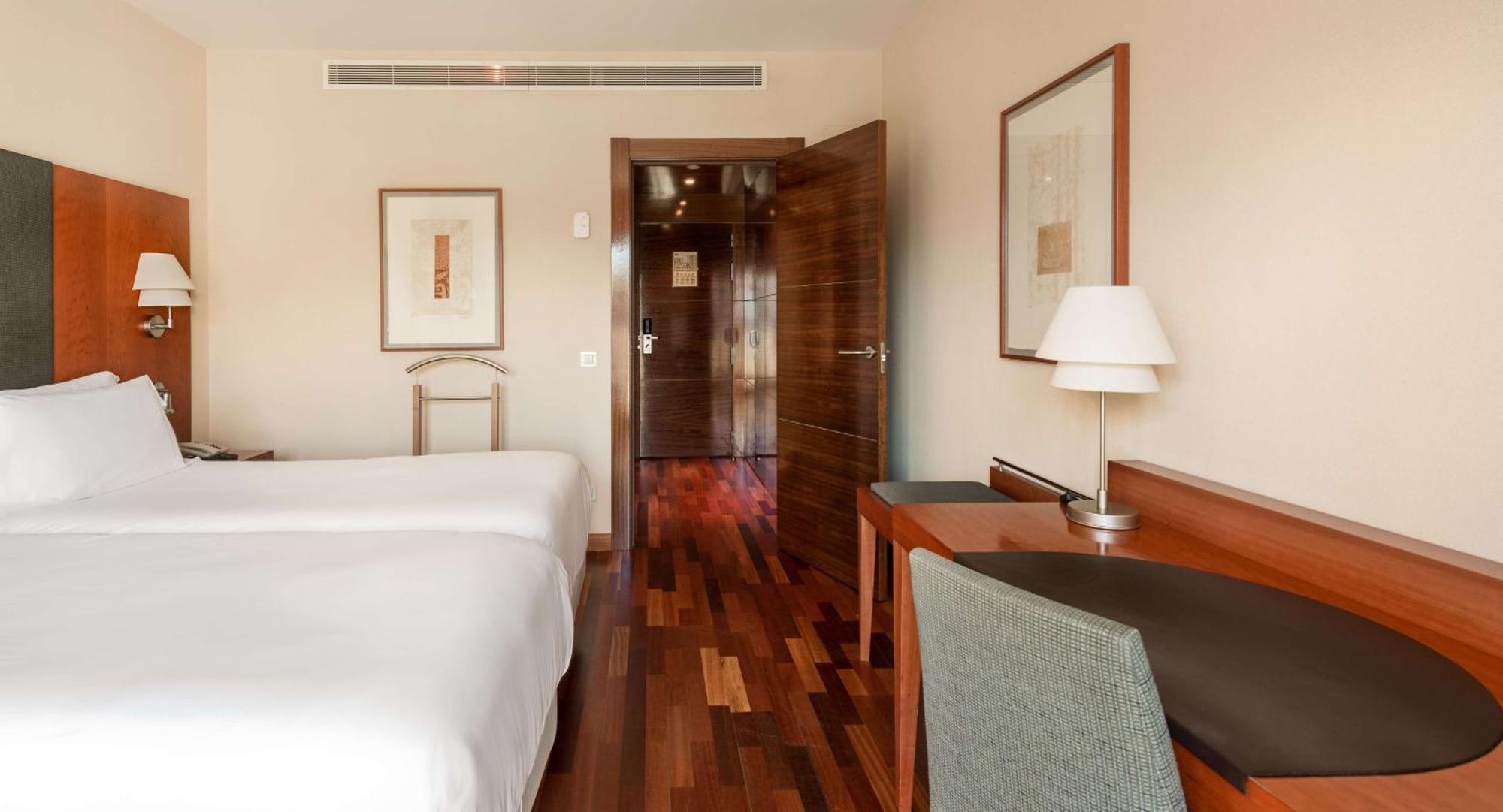 Hotel Nh Collection Marbella Esterno foto