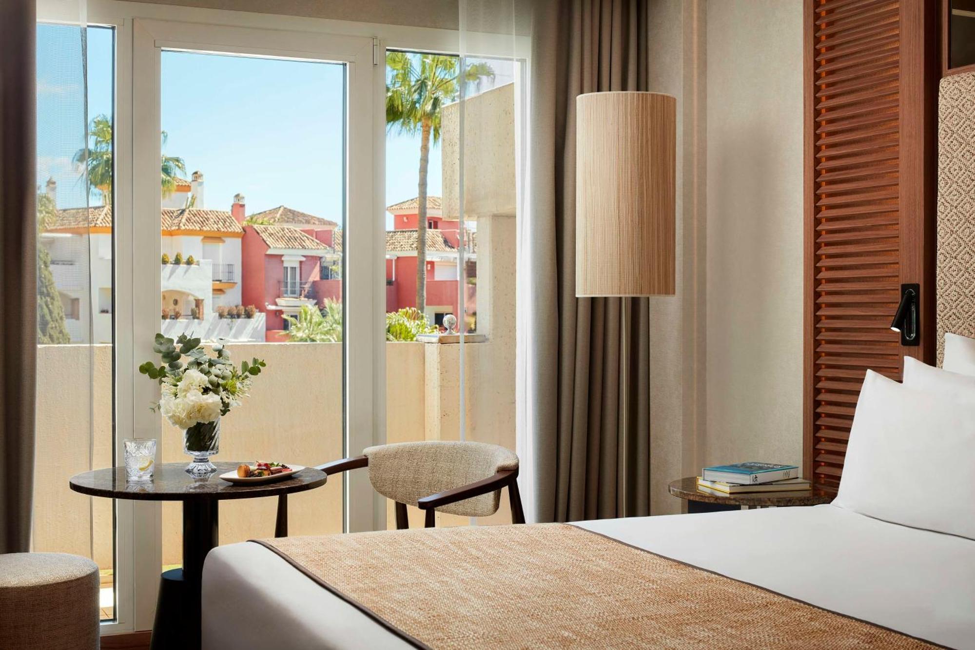 Hotel Nh Collection Marbella Esterno foto