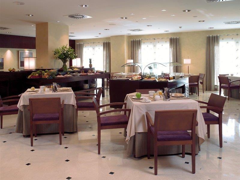 Hotel Nh Collection Marbella Esterno foto