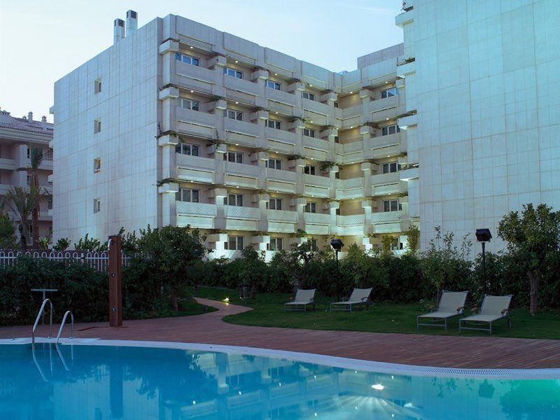 Hotel Nh Collection Marbella Esterno foto